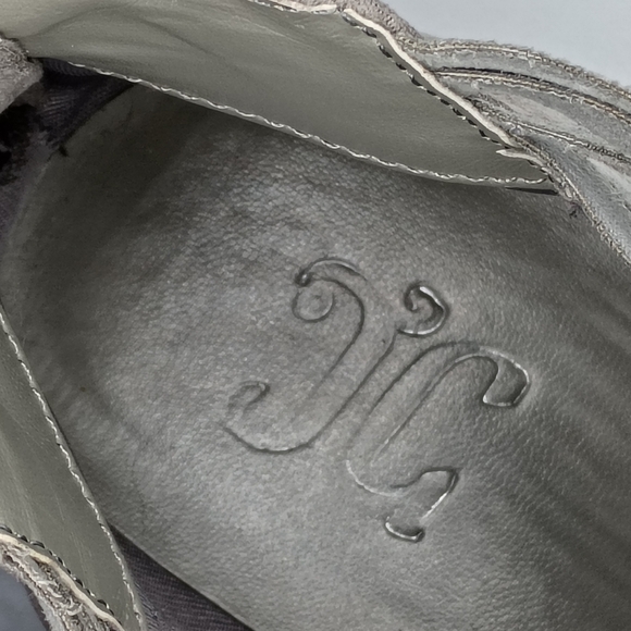 Journee Collection Jeni Gray Faux Suede Ankle Boots Size 11 - Picture 7 of 9